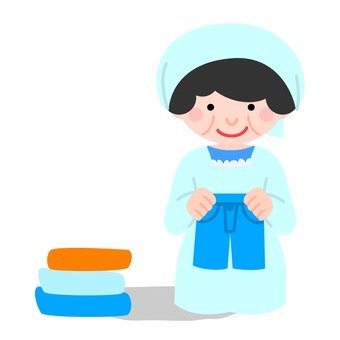 女人叠衣服